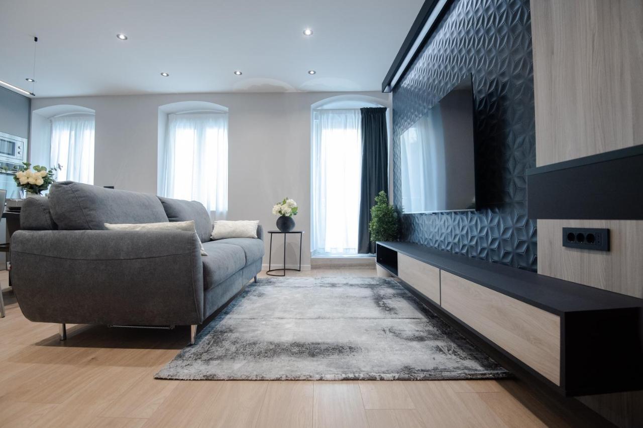 One&Only Luxury Apartment زادار المظهر الخارجي الصورة
